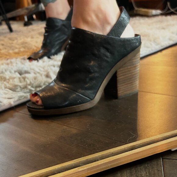 Lucky Brand Black Leather Sling Back Clogs Sz 8 - Picture 3 of 9